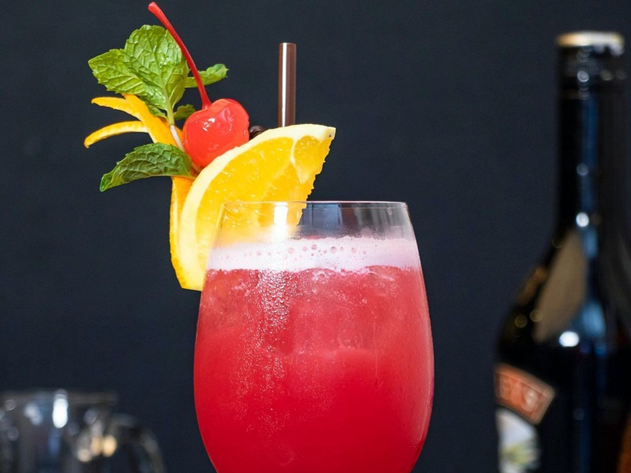 Smoothies de mora y arándanos frescos
